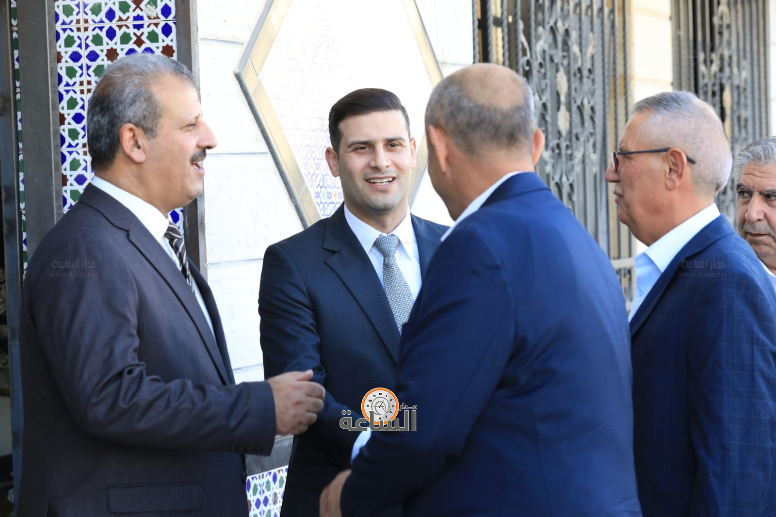 Madar Al-Saa Images 0.9655026301900524