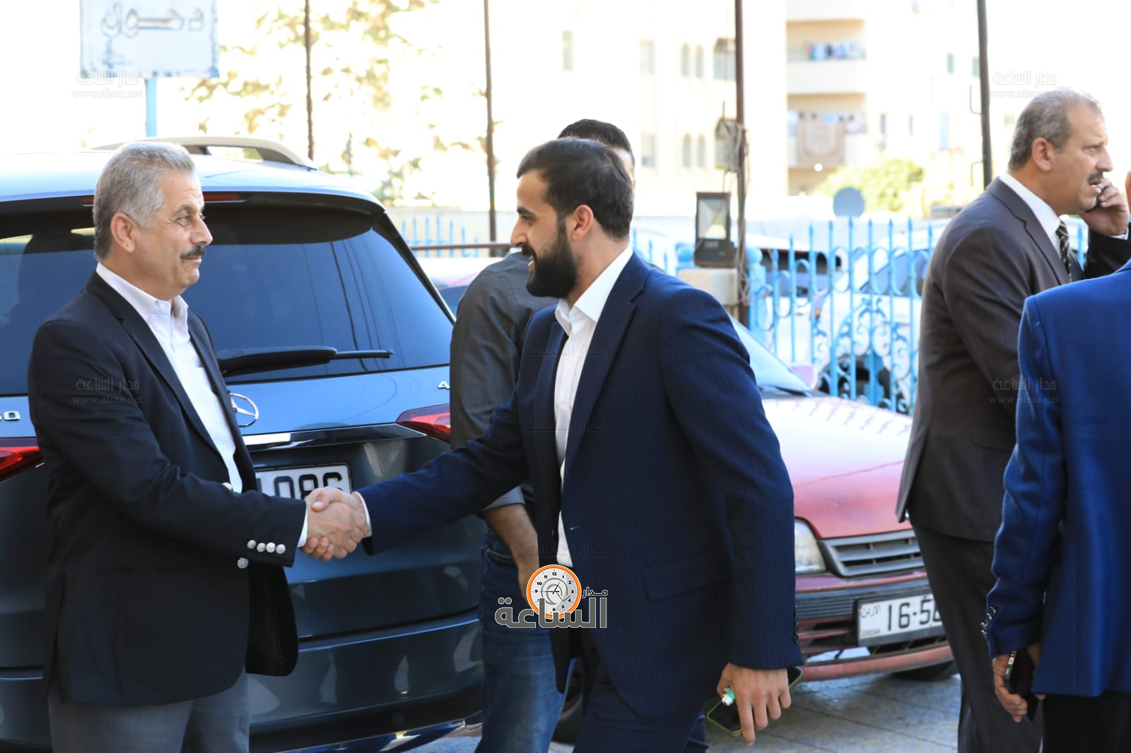 Madar Al-Saa Images 0.7600170745543334