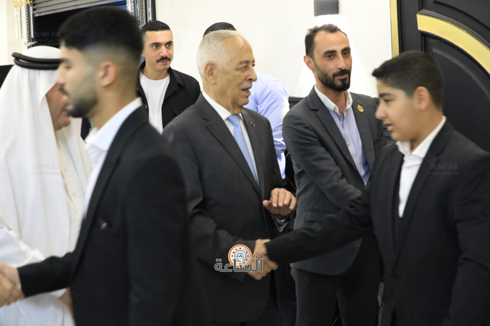 Madar Al-Saa Images 0.057177881043596446