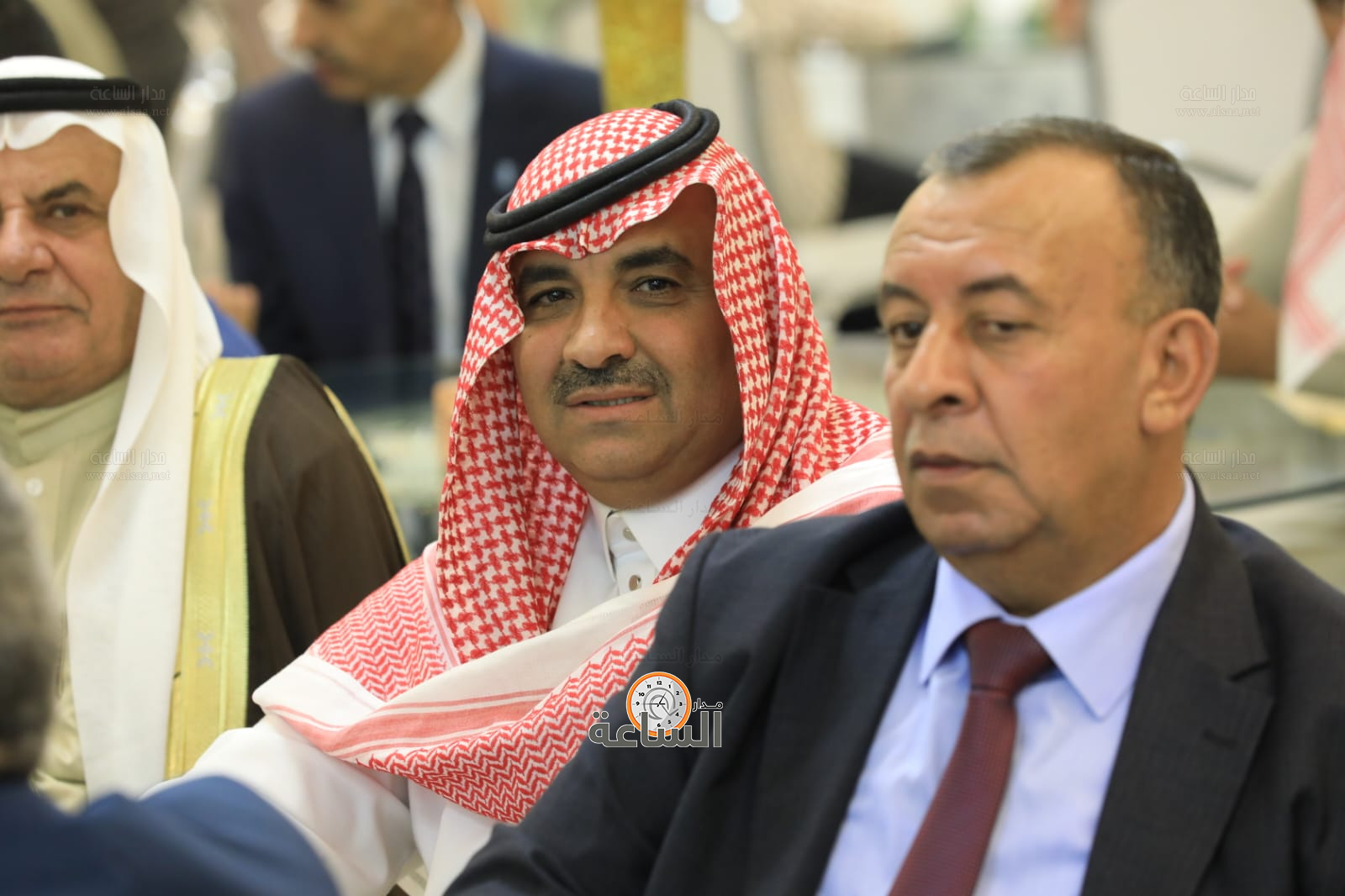 Madar Al-Saa Images 0.7351351169220868