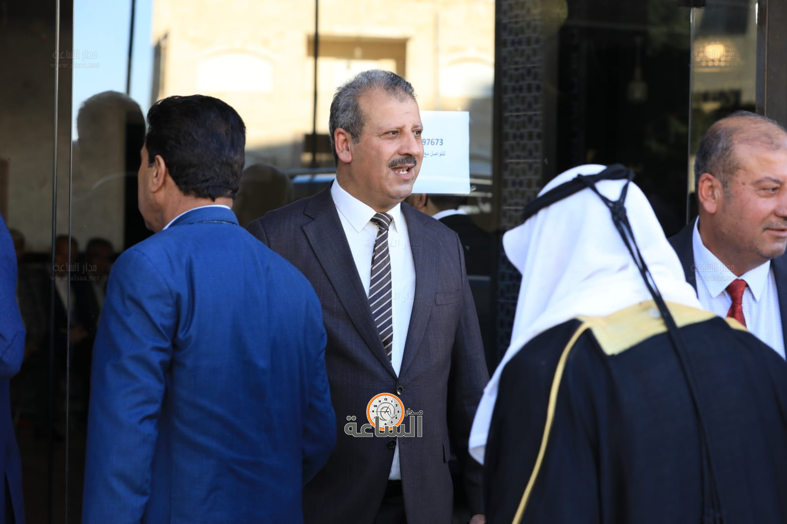 Madar Al-Saa Images 0.8948801530554221