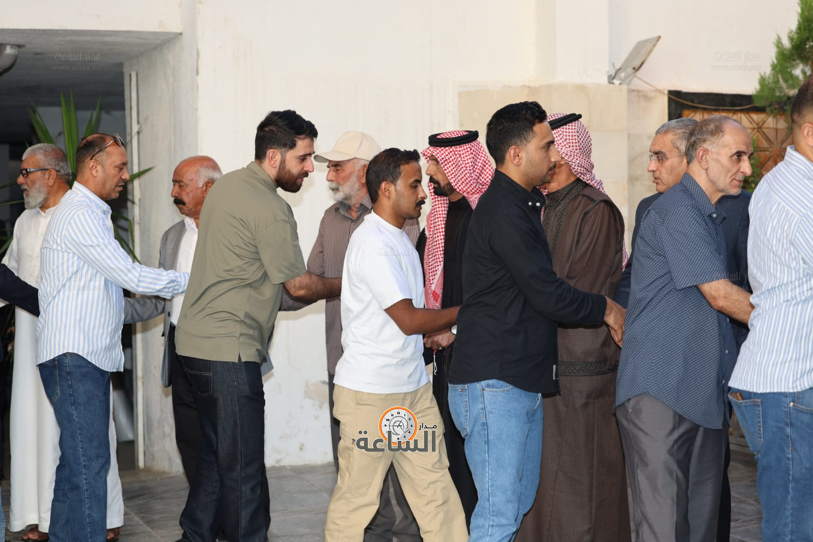 Madar Al-Saa Images 0.4567063986749892