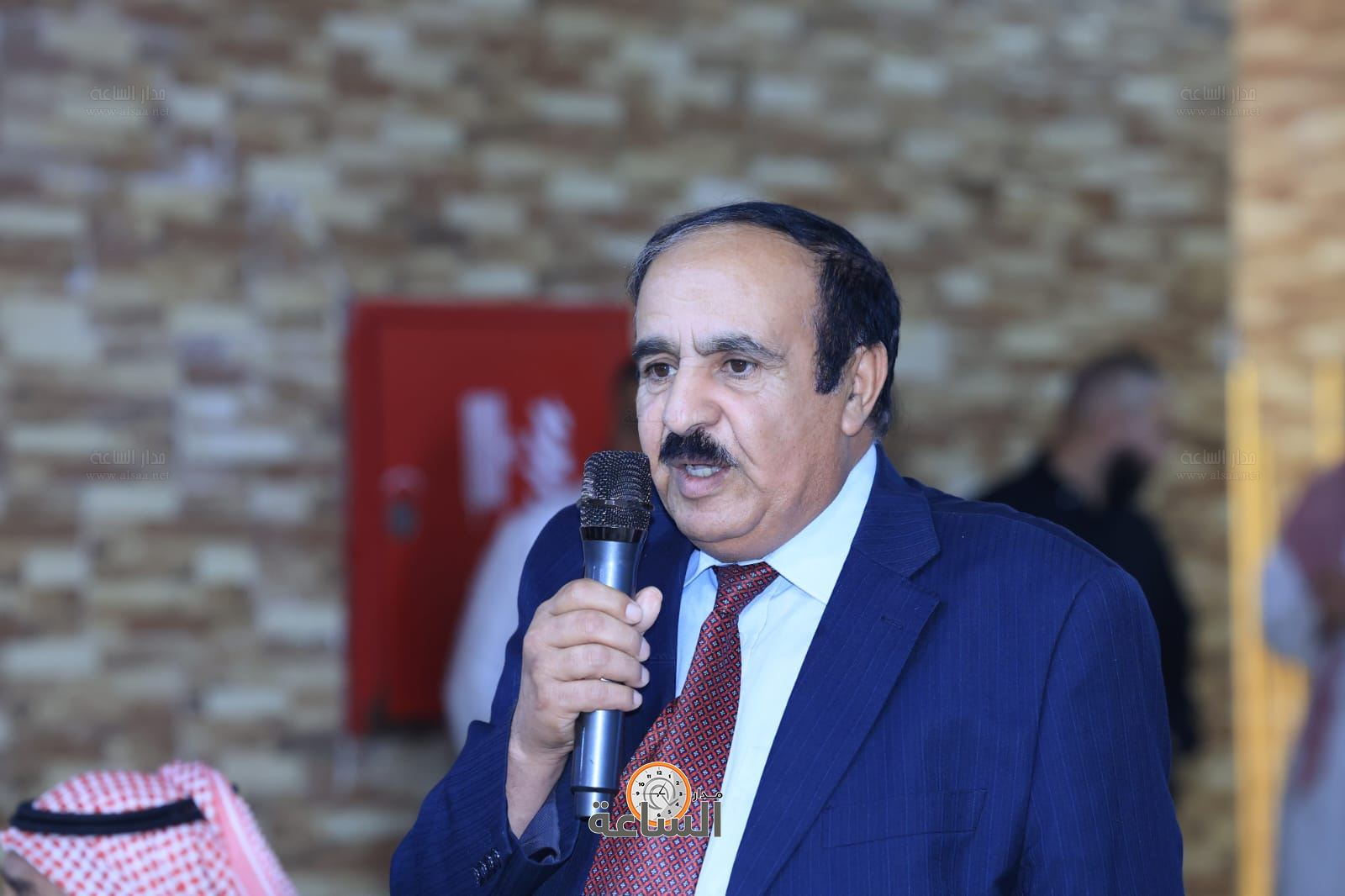 Madar Al-Saa Images 0.6832974174297415