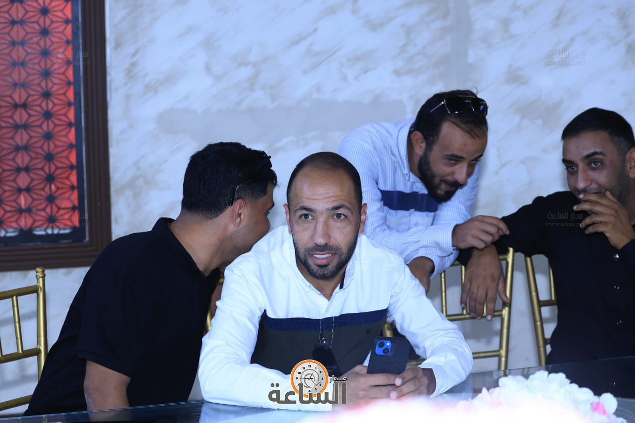 Madar Al-Saa Images 0.38908458756537834