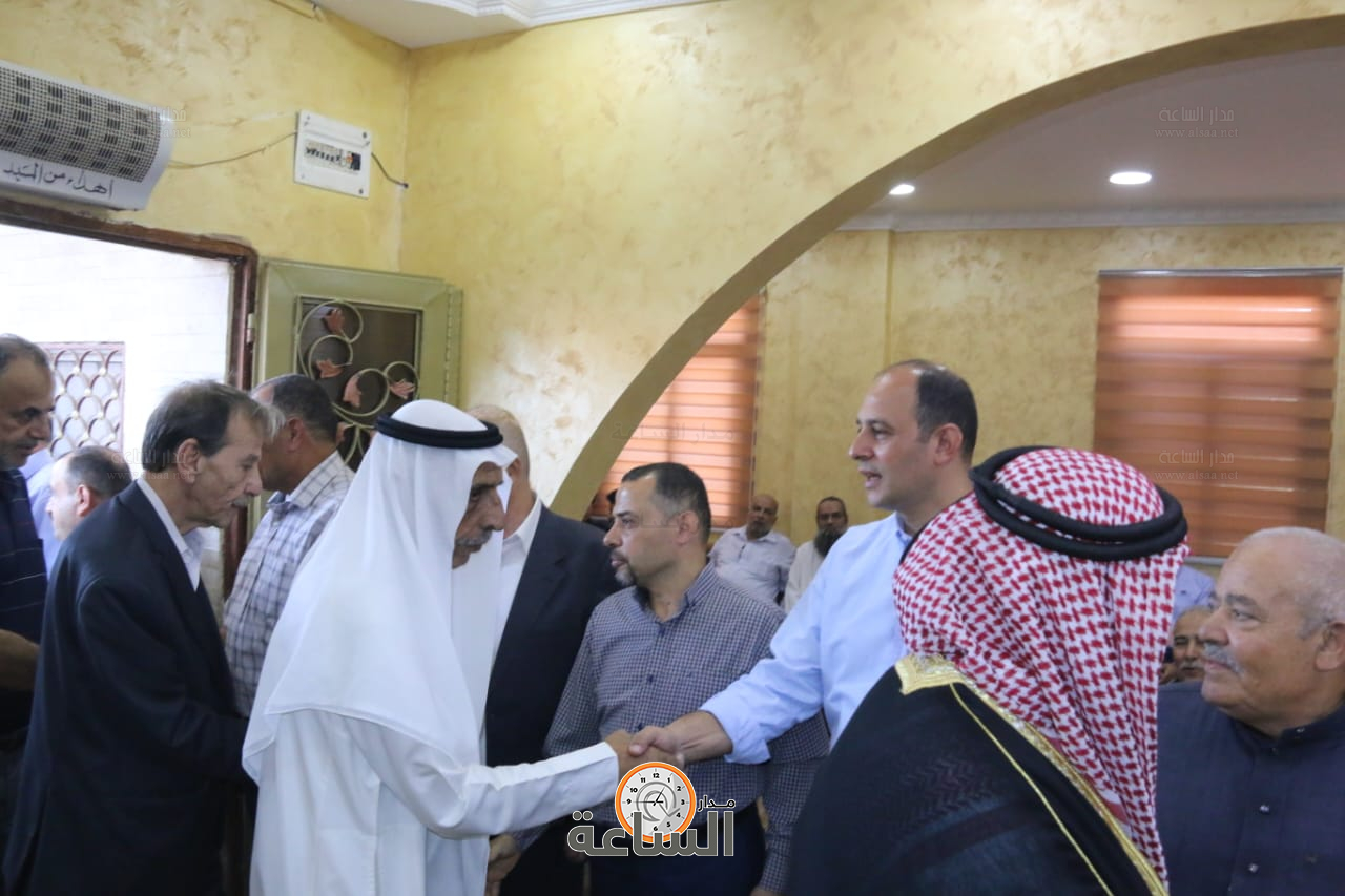 Madar Al-Saa Images 0.32383023430873115