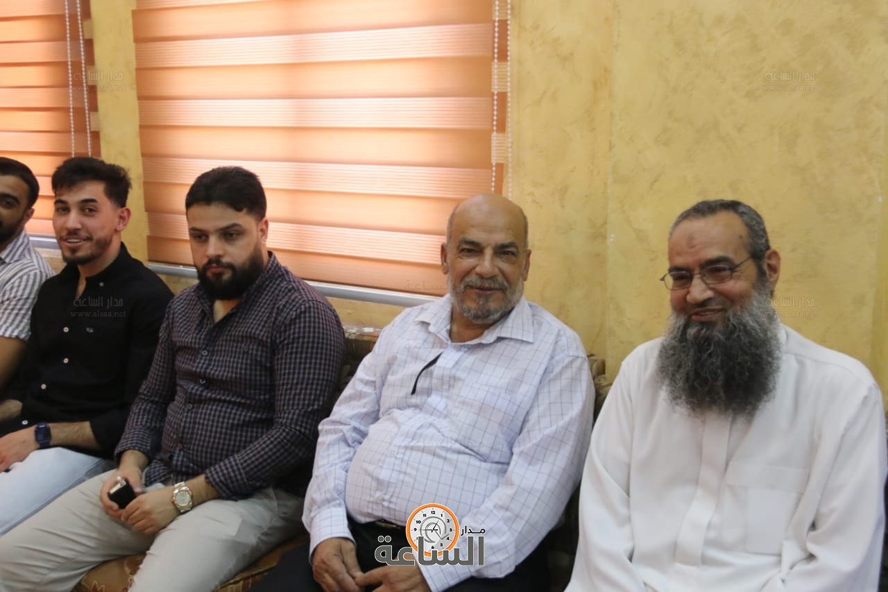 Madar Al-Saa Images 0.106037528467679