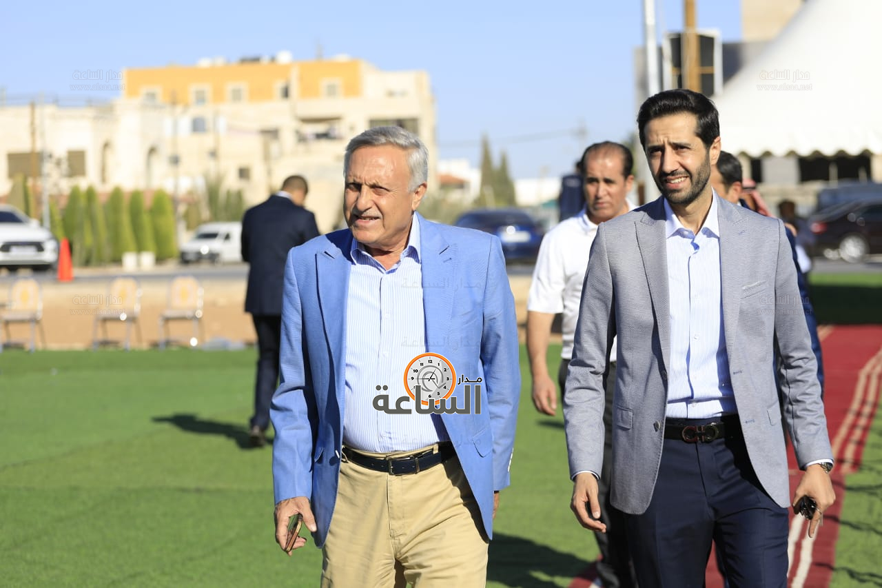 Madar Al-Saa Images 0.8133975108169186