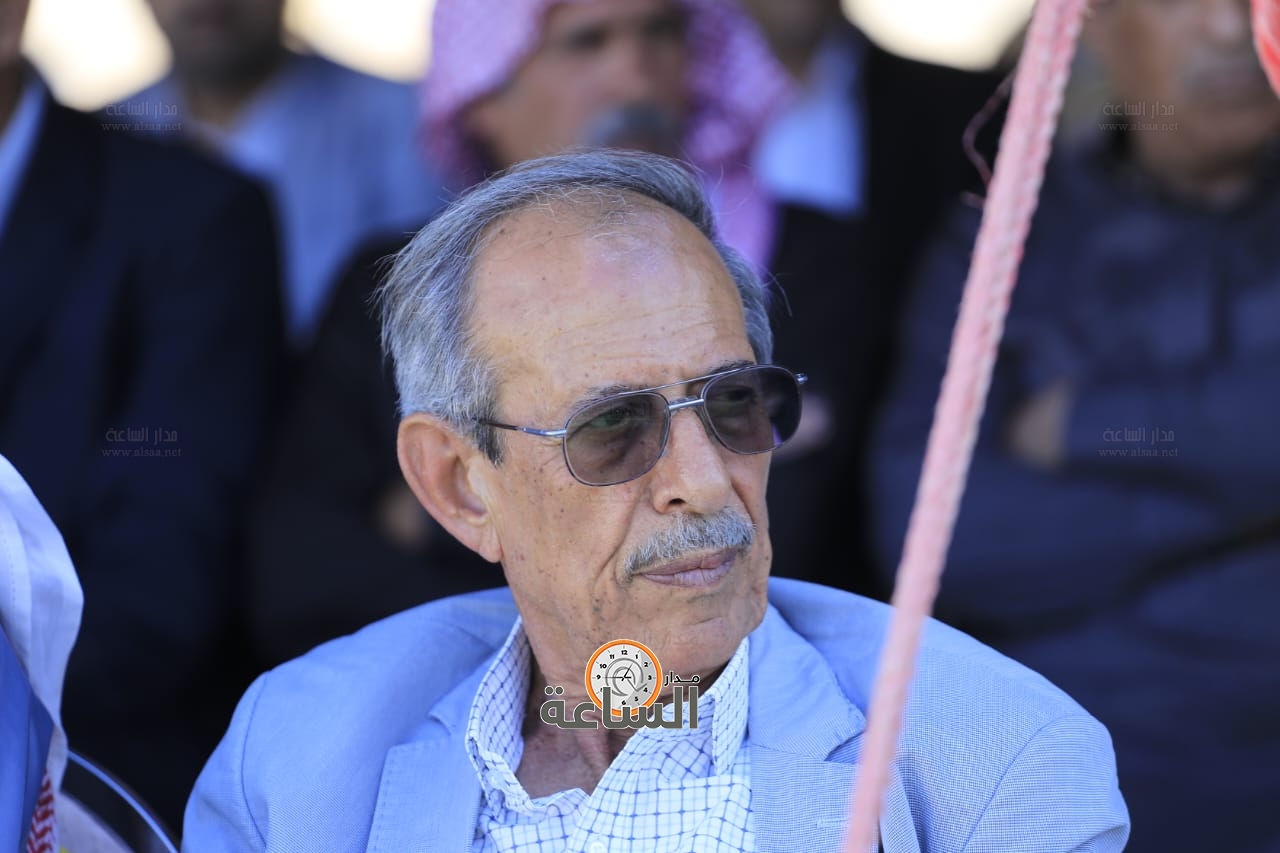 Madar Al-Saa Images 0.9553612045171814