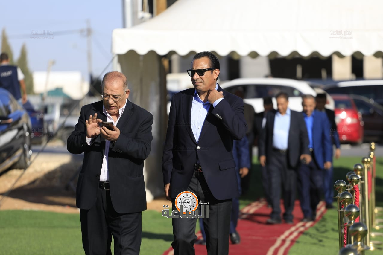 Madar Al-Saa Images 0.23792017767258766