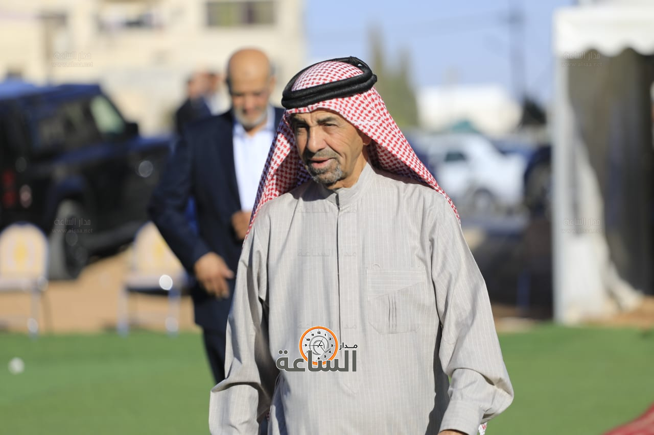 Madar Al-Saa Images 0.16690218588197858