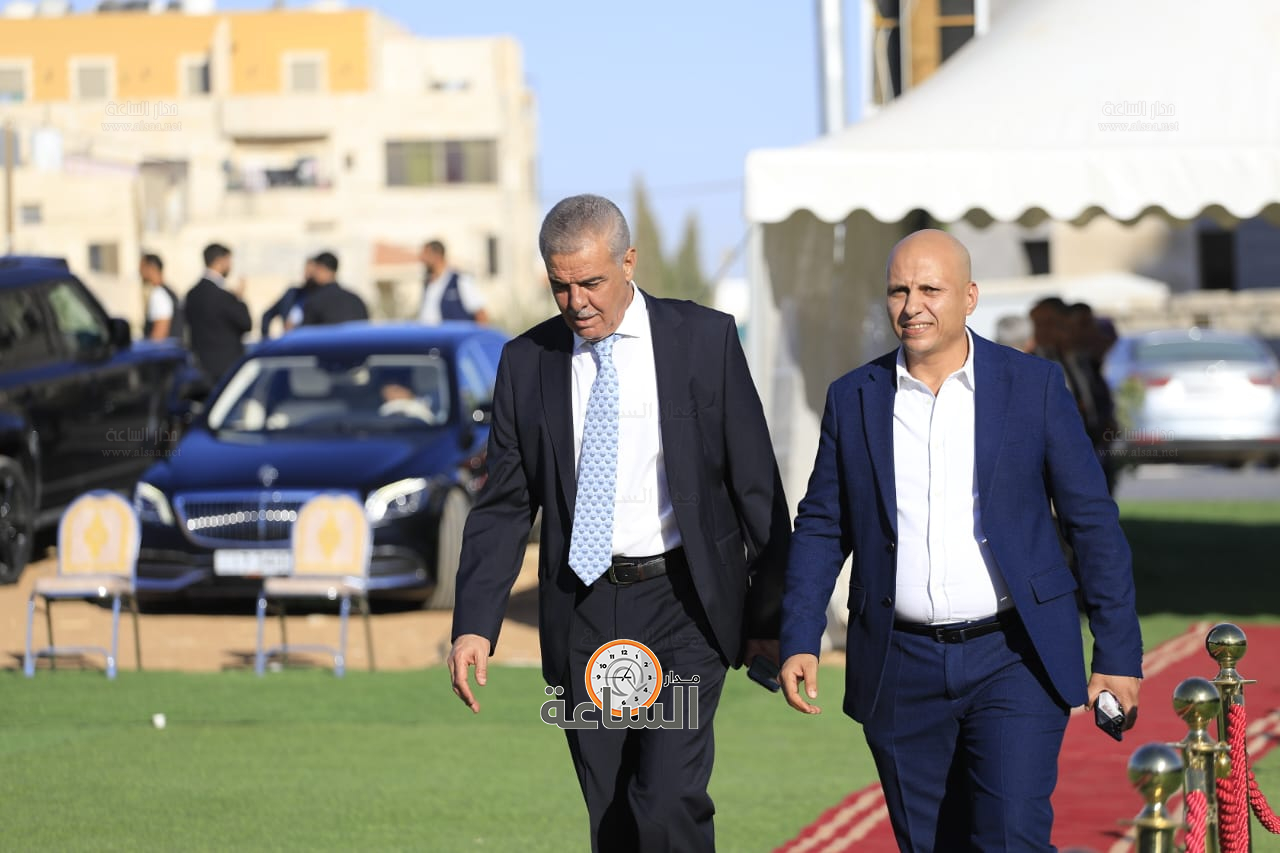 Madar Al-Saa Images 0.3246088706010858