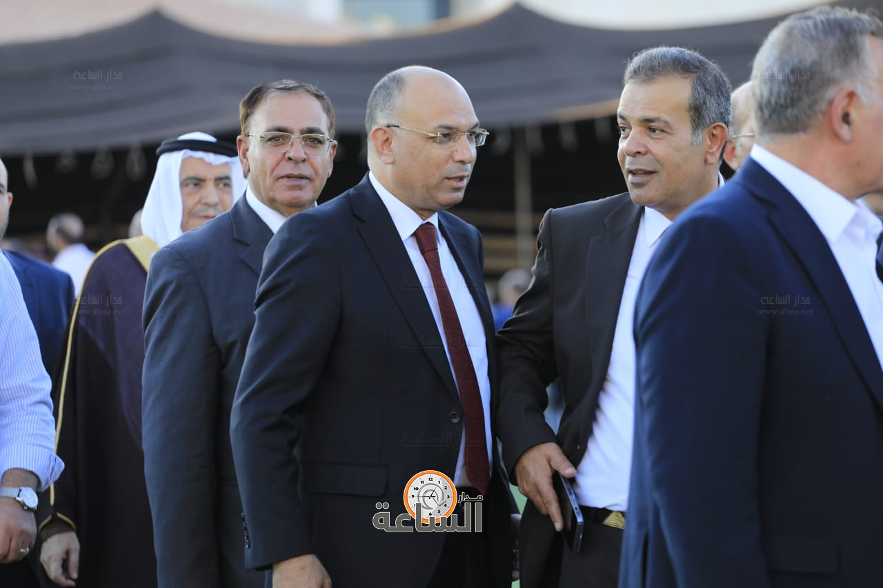 Madar Al-Saa Images 0.6664131260042259