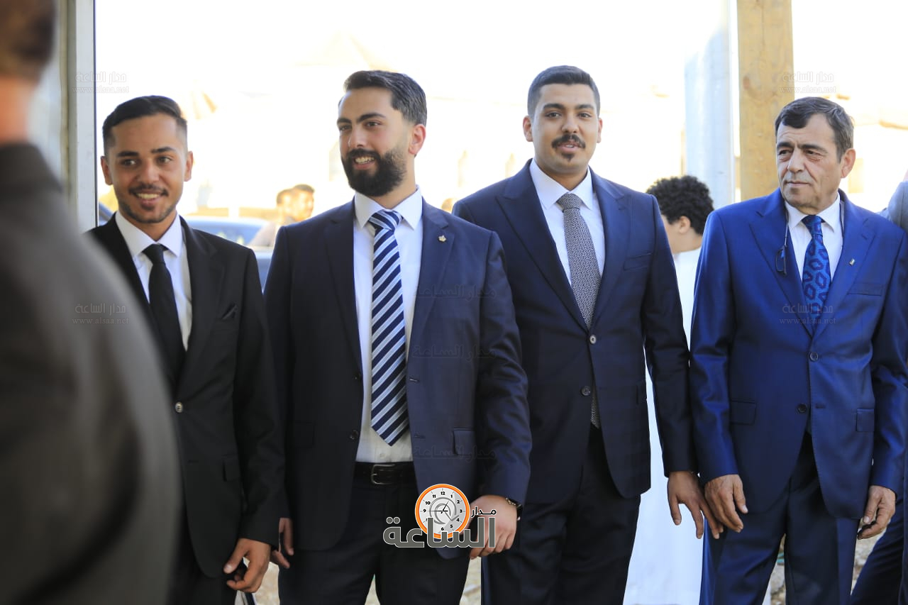 Madar Al-Saa Images 0.4873568069271319