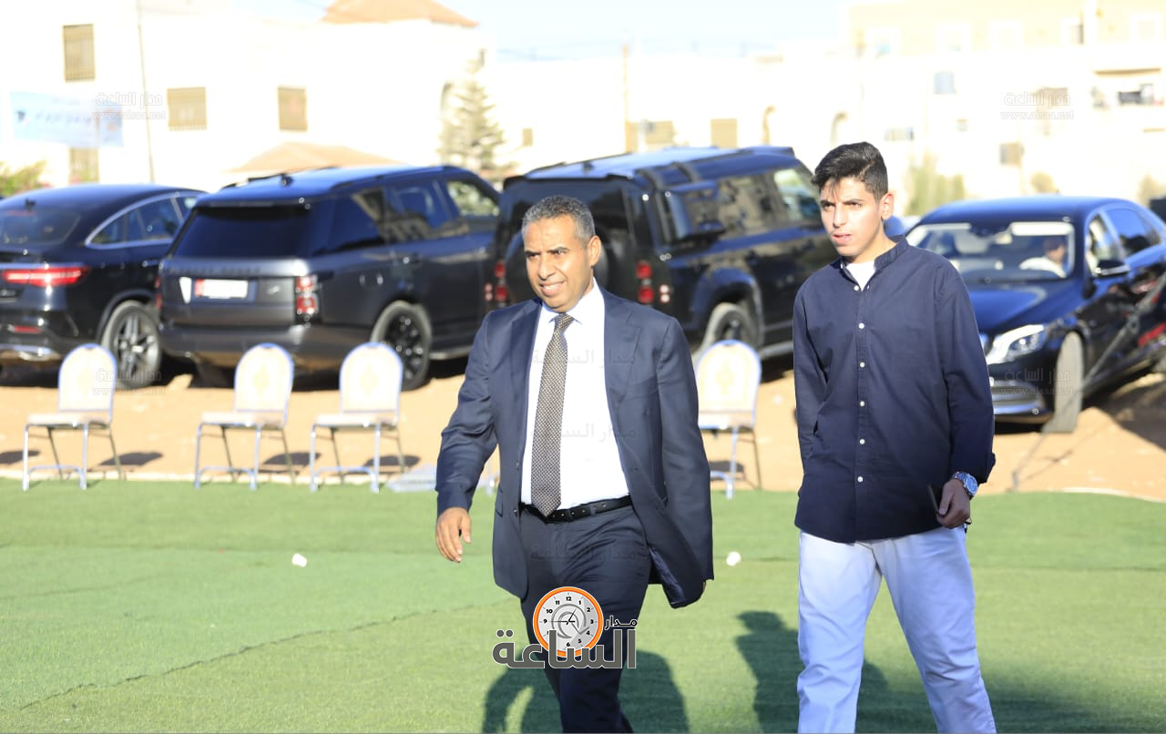 Madar Al-Saa Images 0.11690320263072462