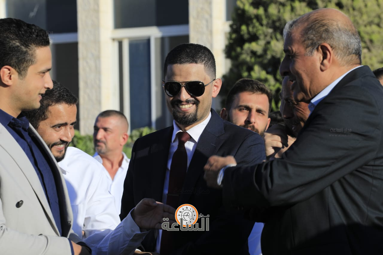 Madar Al-Saa Images 0.6351240768798093