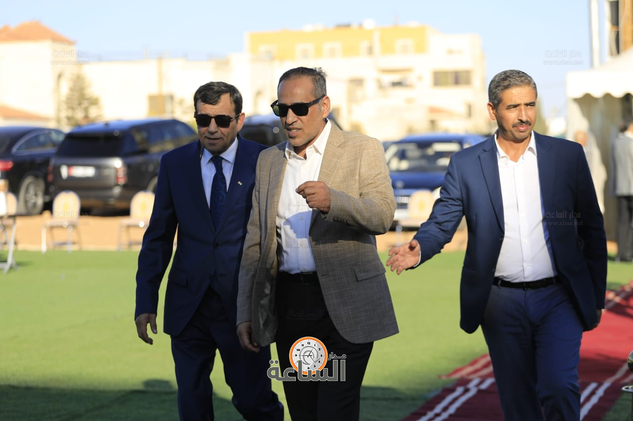 Madar Al-Saa Images 0.4399743759810446