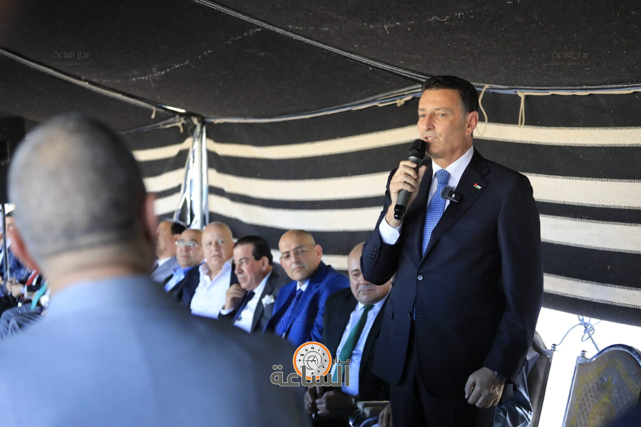 Madar Al-Saa Images 0.505483764673434