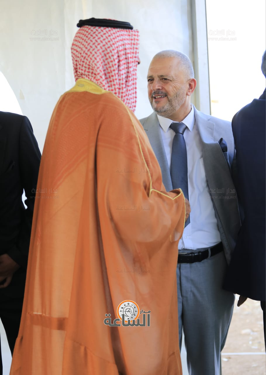 Madar Al-Saa Images 0.5436466923927175