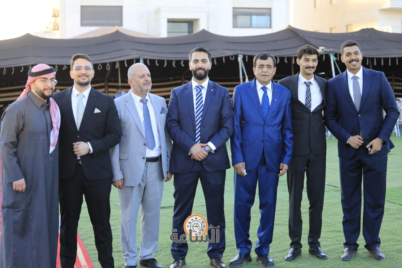 Madar Al-Saa Images 0.7349216547153729