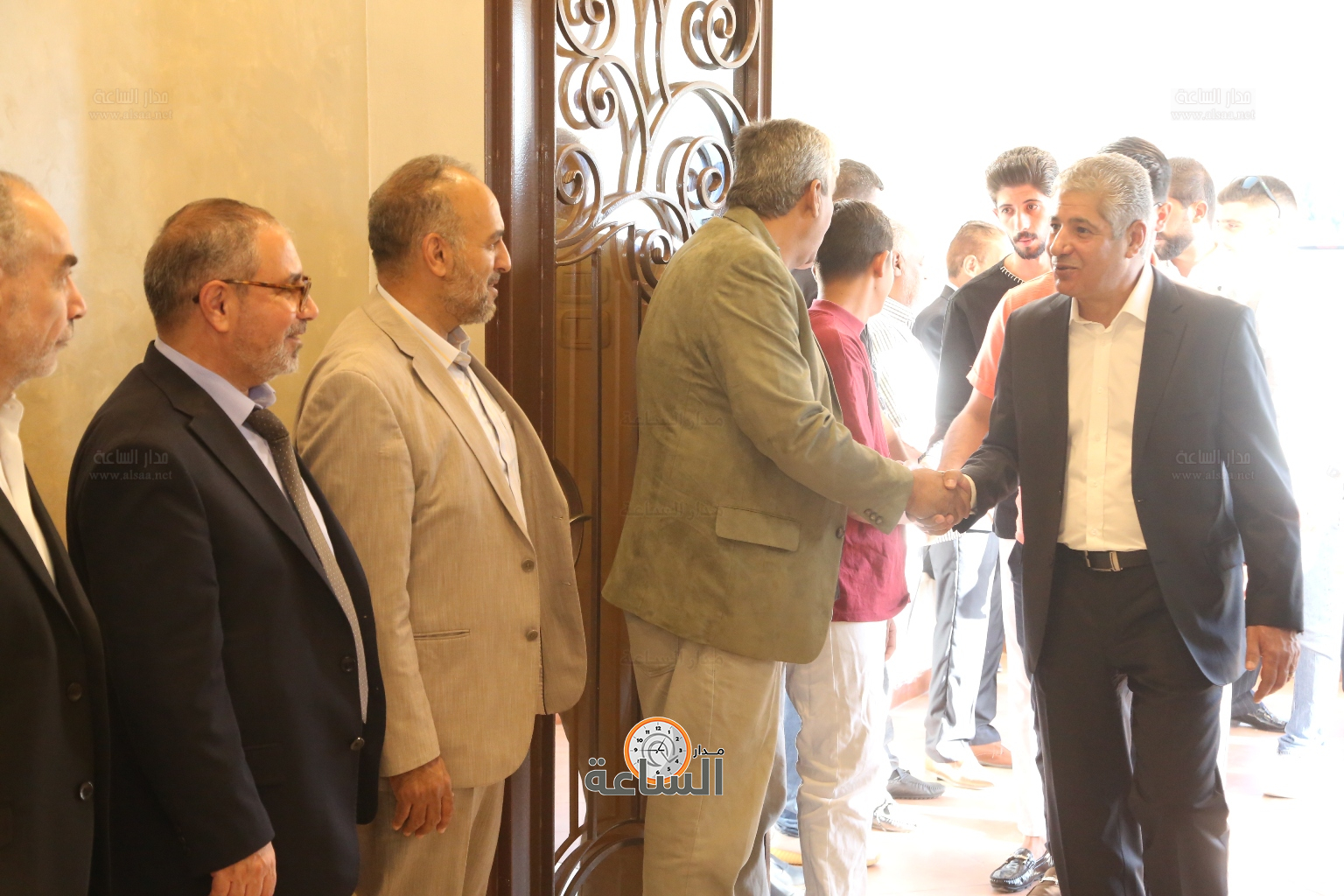 Madar Al-Saa Images 0.25873831386952395