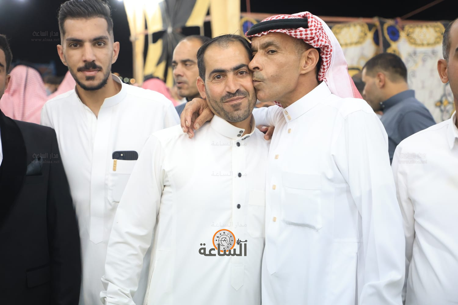 Madar Al-Saa Images 0.18589558963207176