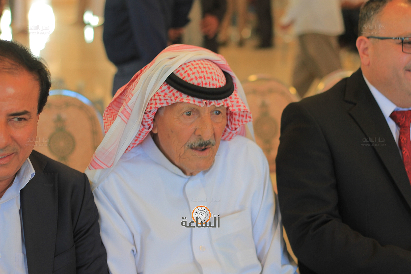 Madar Al-Saa Images 0.8200244645551086