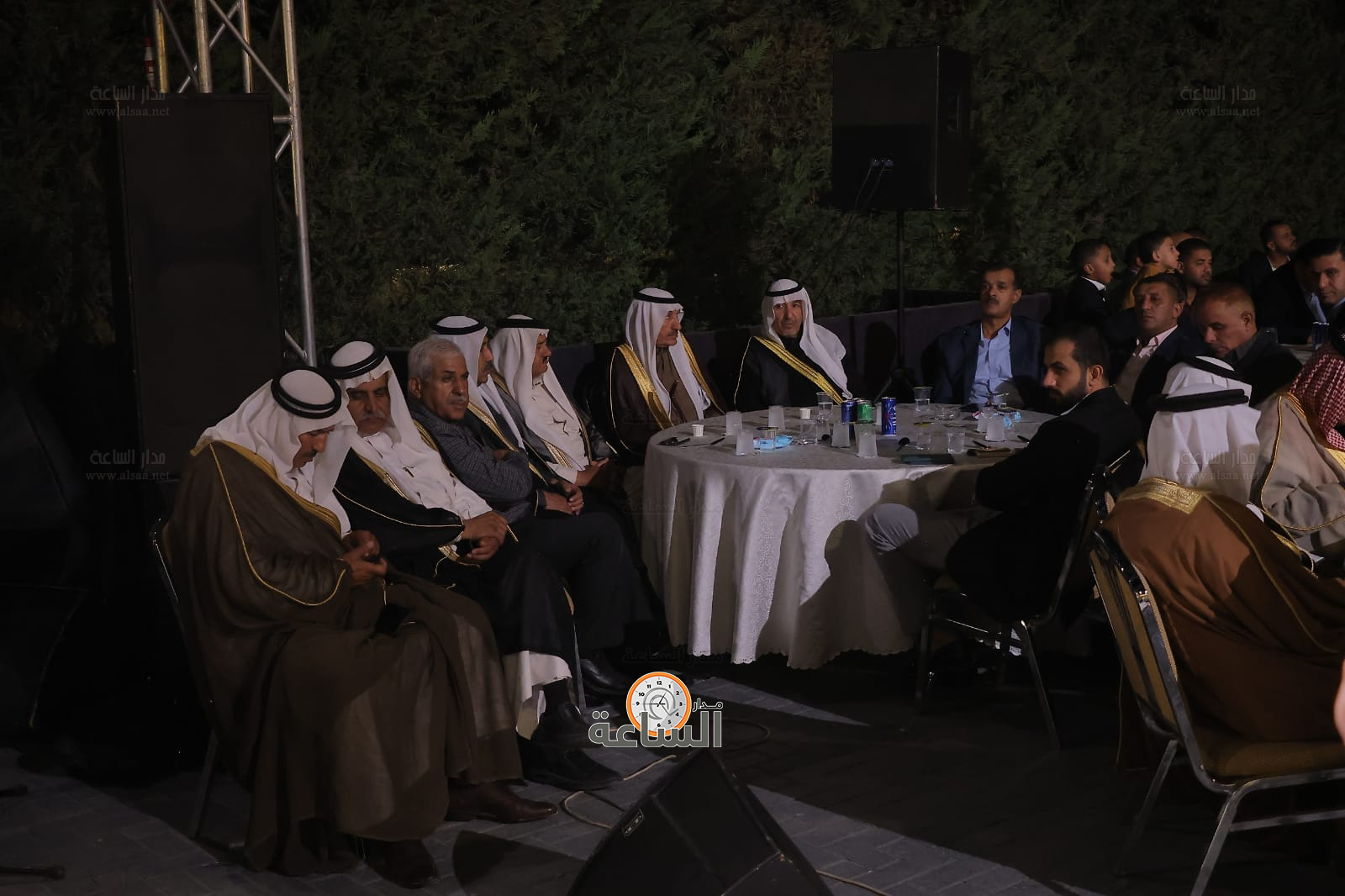 Madar Al-Saa Images 0.3351854230774567