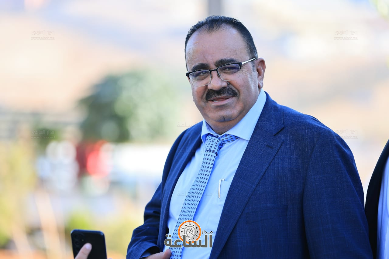 Madar Al-Saa Images 0.7382250508279706