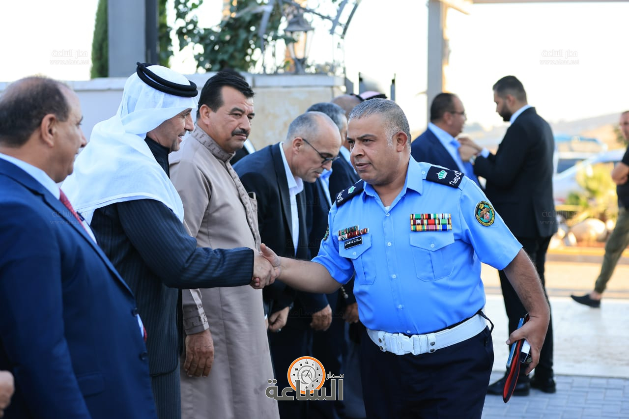 Madar Al-Saa Images 0.21452782186772446