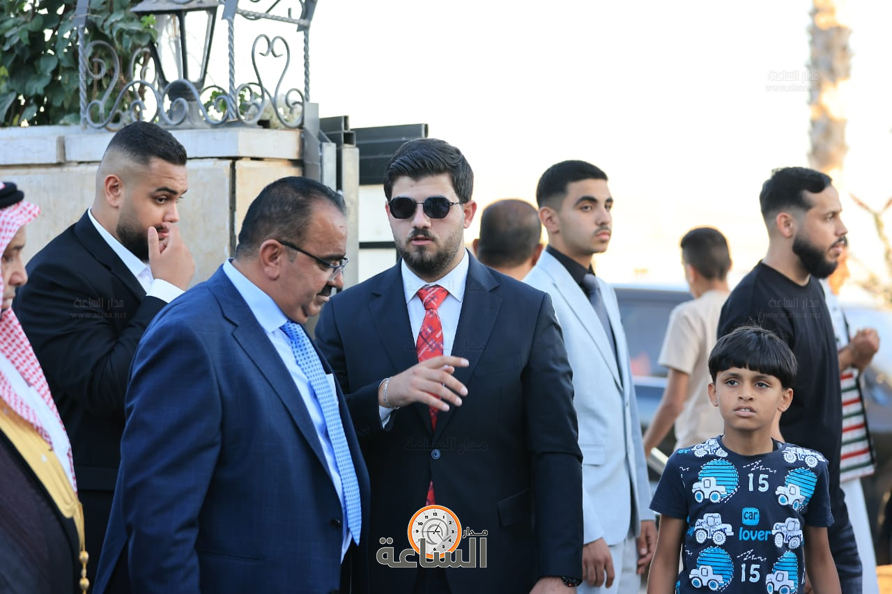 Madar Al-Saa Images 0.9719320782265886