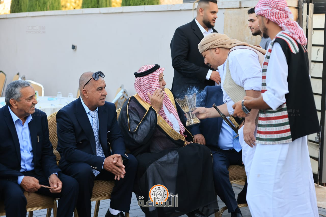 Madar Al-Saa Images 0.9503280836077993