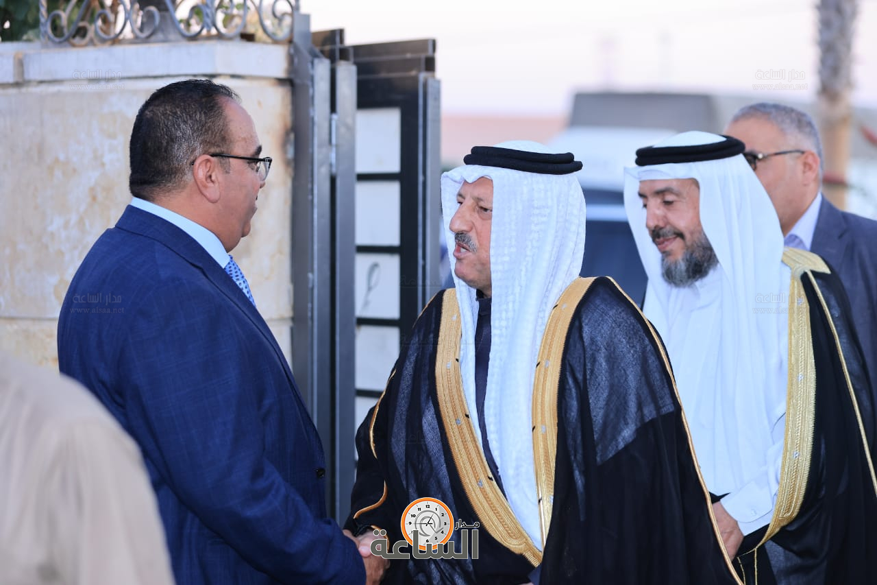 Madar Al-Saa Images 0.5478960233069387