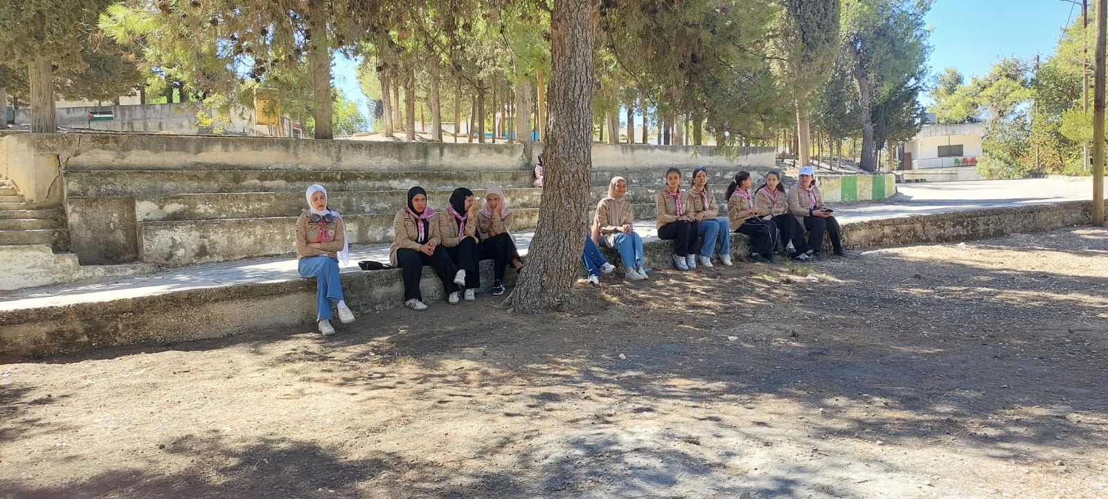 Madar Al-Saa Images 0.7502275291755126