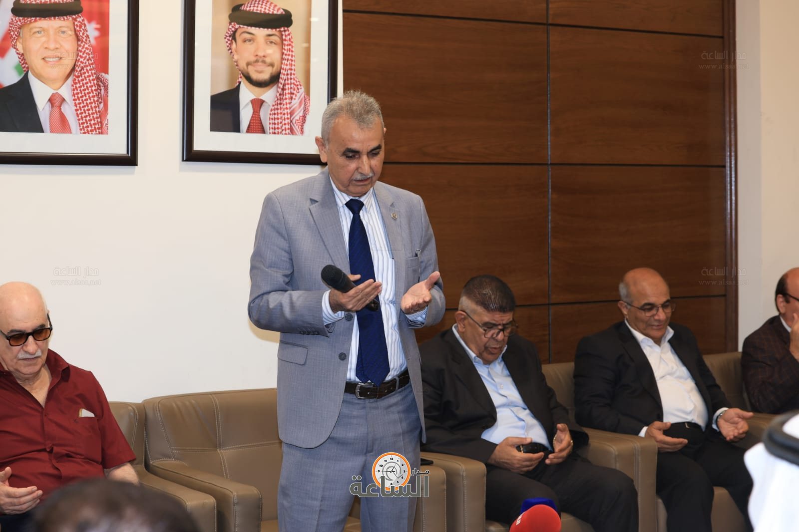 Madar Al-Saa Images 0.18682557402768596