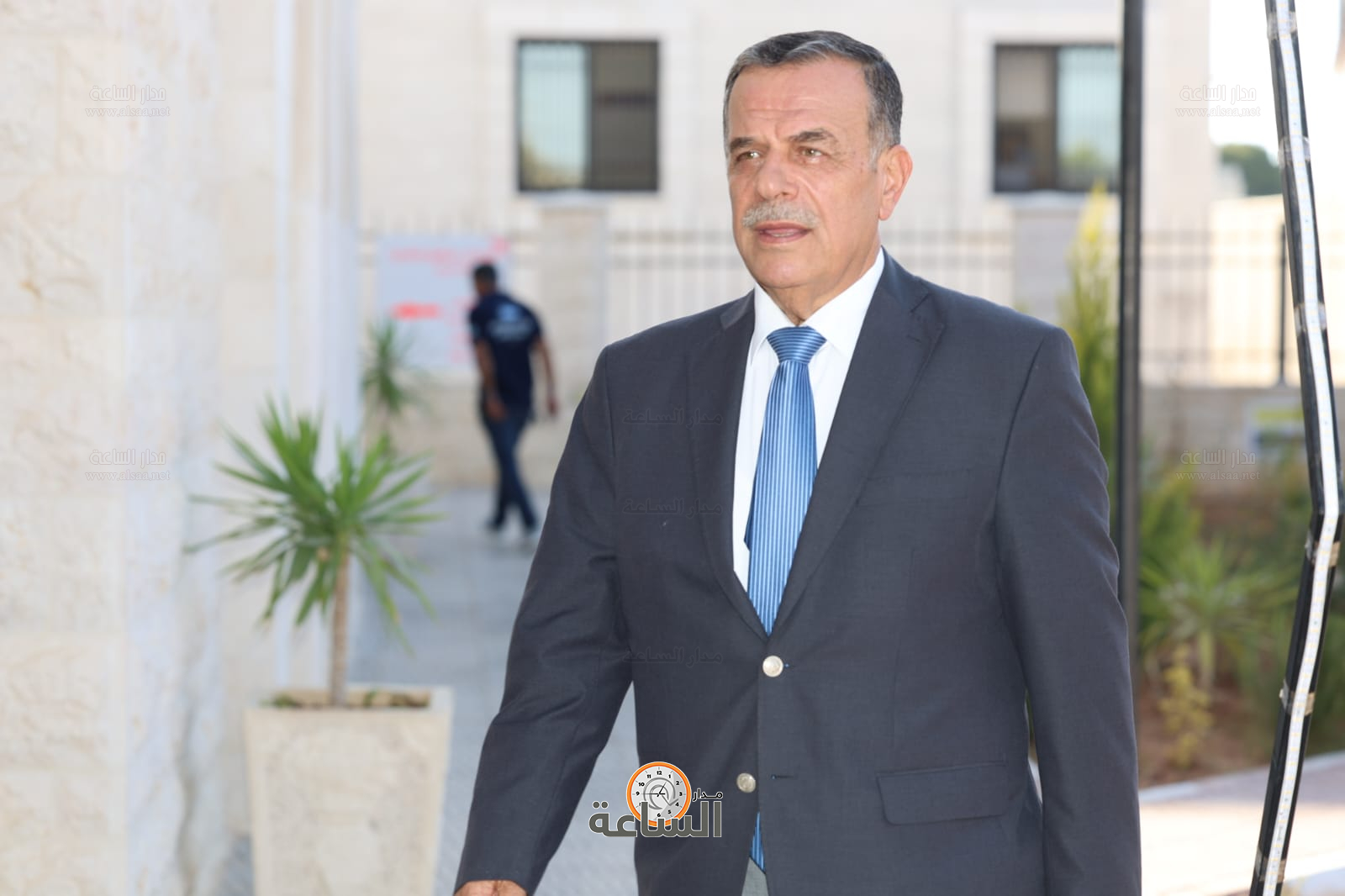 Madar Al-Saa Images 0.612760858664657