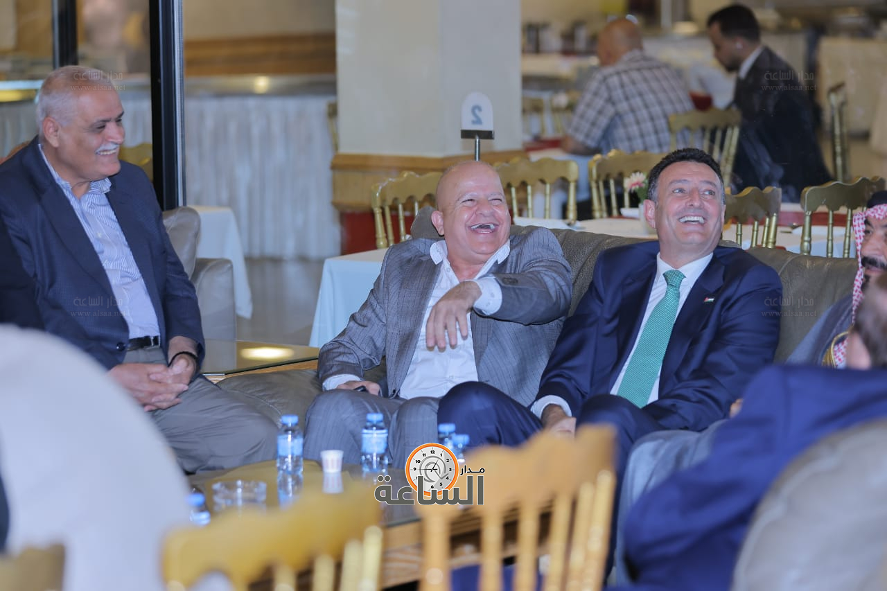 Madar Al-Saa Images 0.19632032115492382