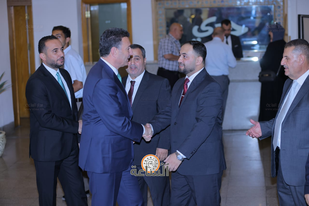 Madar Al-Saa Images 0.6130065777503404