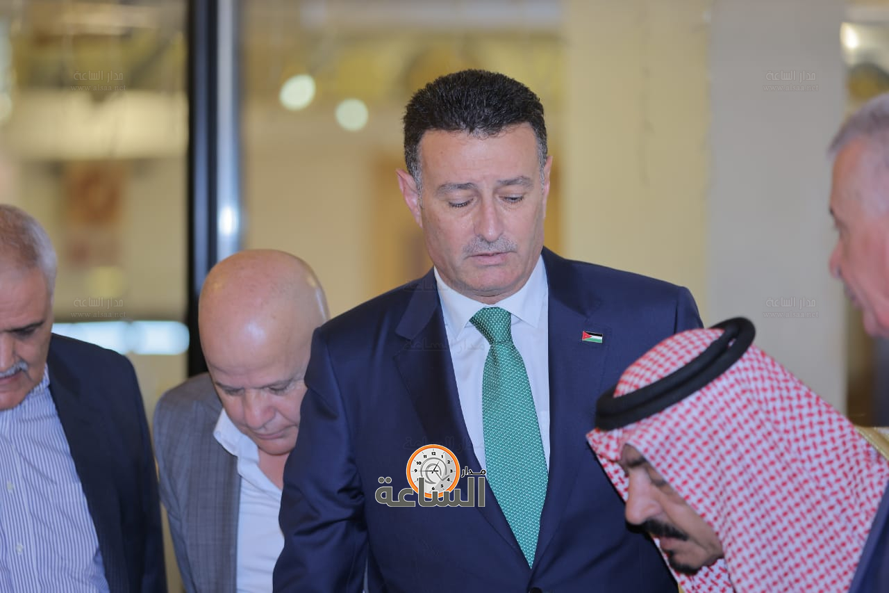 Madar Al-Saa Images 0.21674892844786187