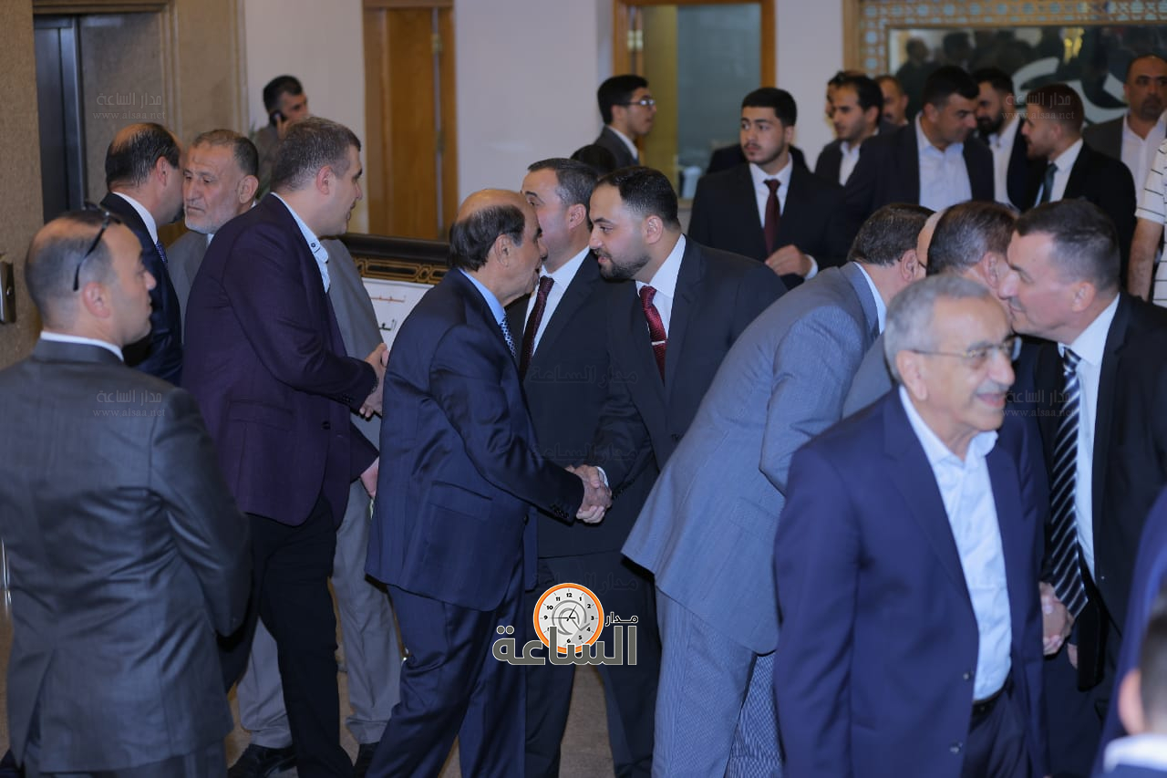 Madar Al-Saa Images 0.18146223486302537