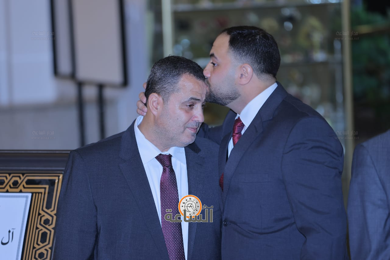 Madar Al-Saa Images 0.7185657060515297