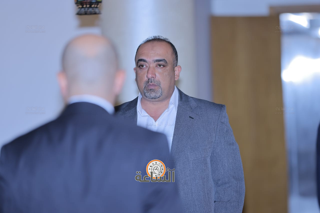 Madar Al-Saa Images 0.08500695478559672