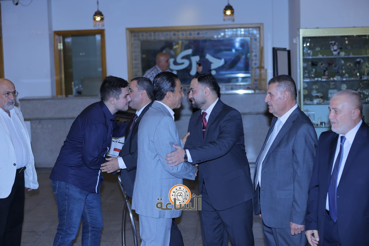 Madar Al-Saa Images 0.3866690215005367