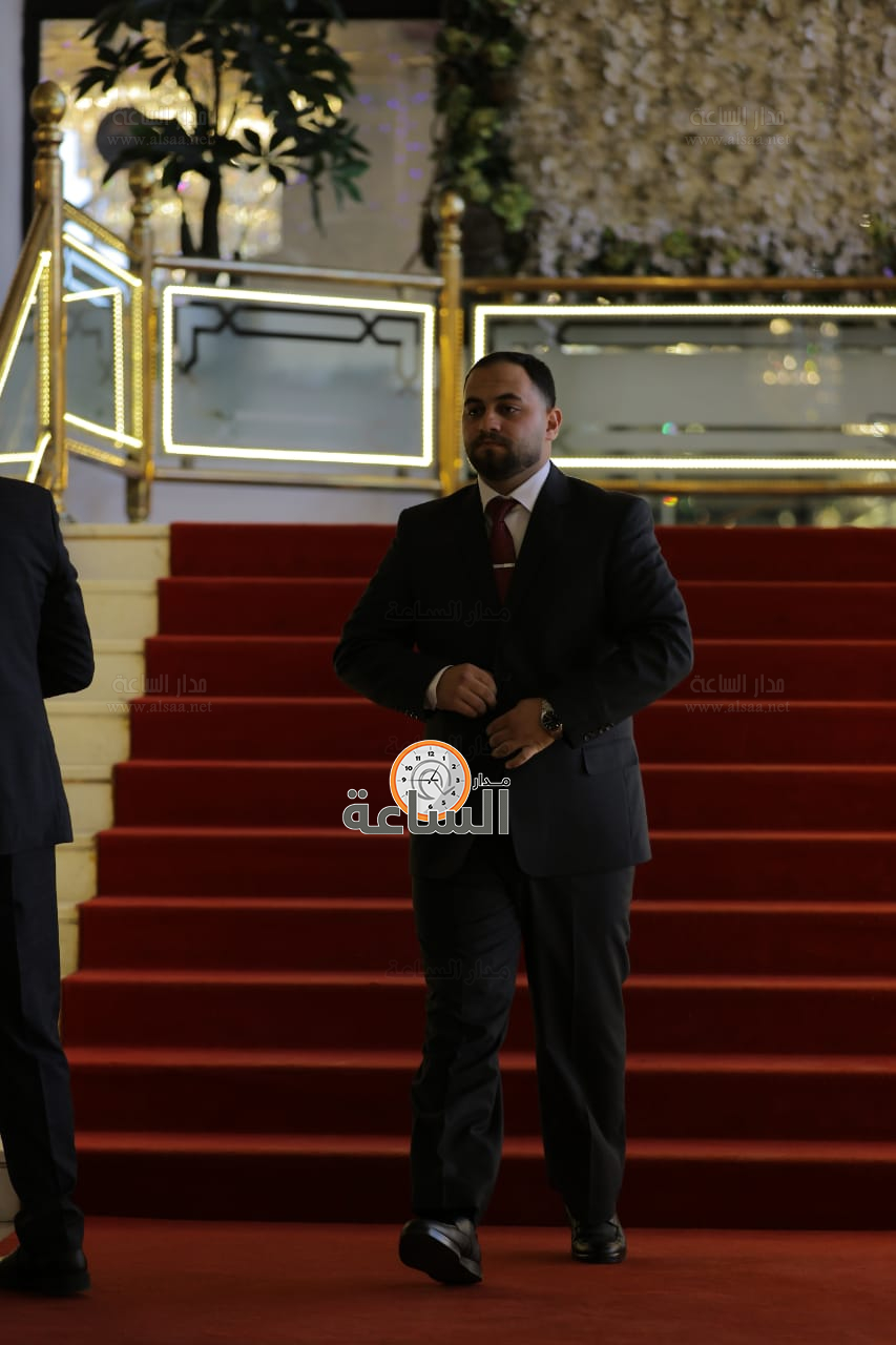 Madar Al-Saa Images 0.42997826561217634