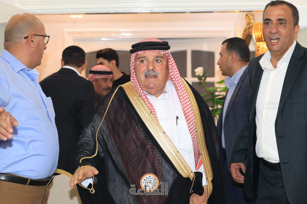 Madar Al-Saa Images 0.34372351234129683