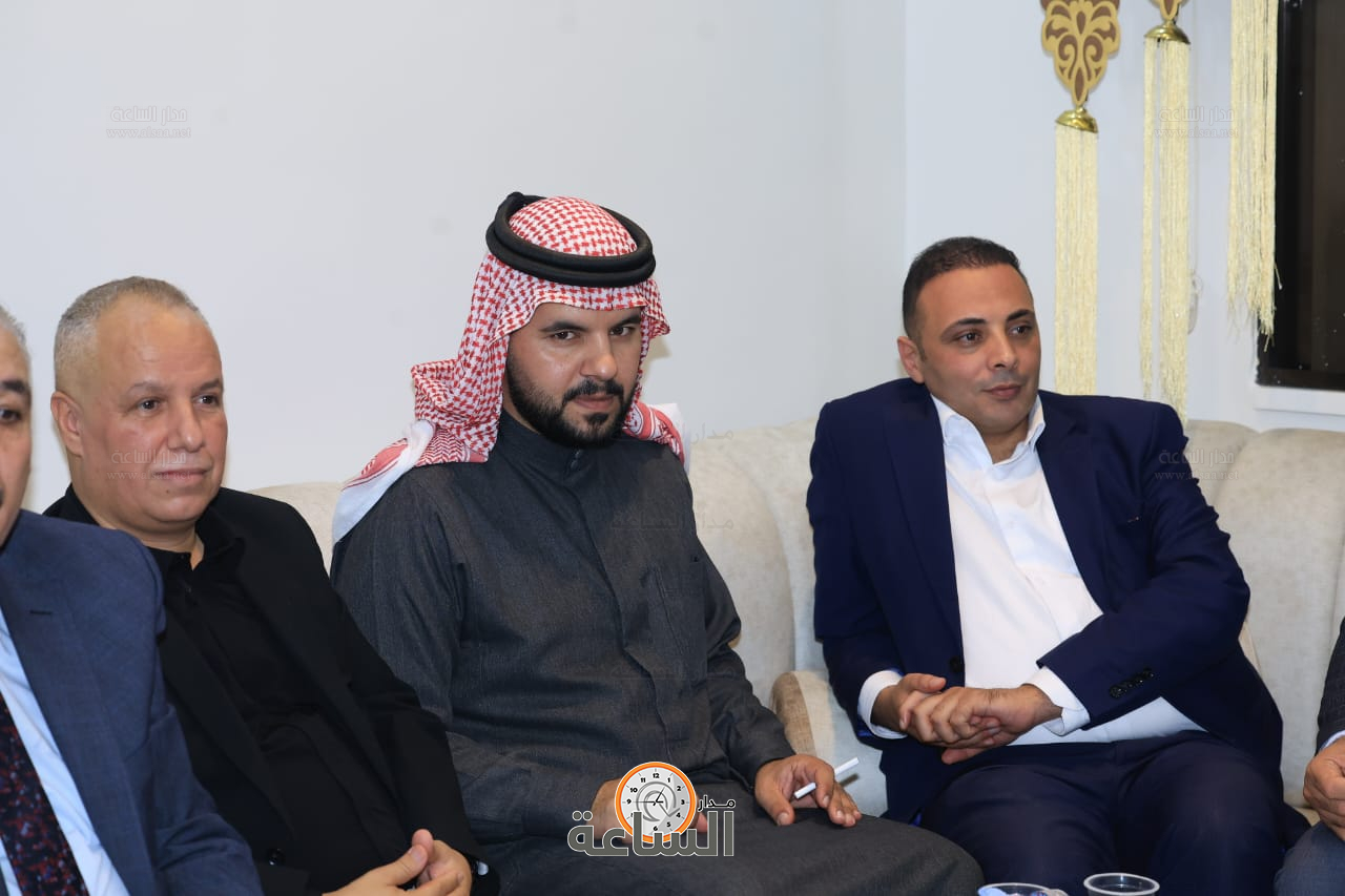 Madar Al-Saa Images 0.4218132921117296