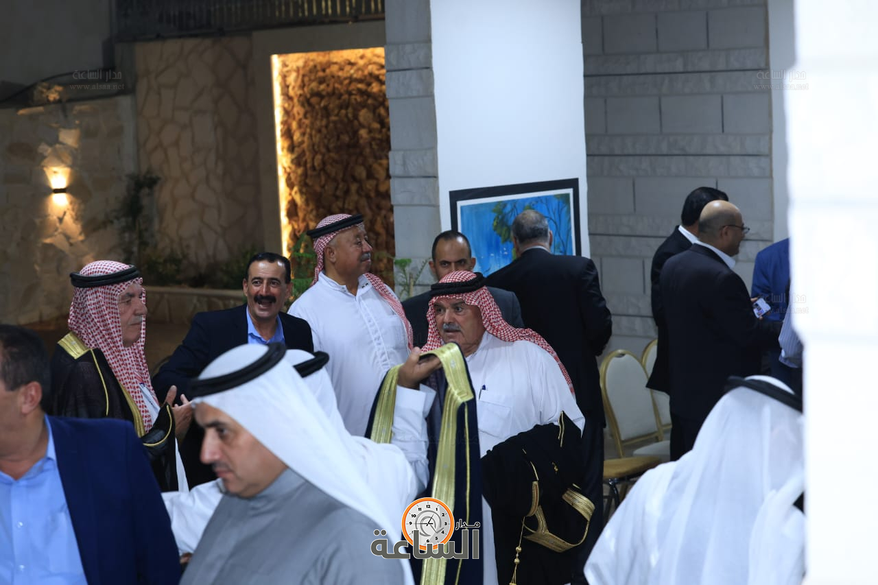 Madar Al-Saa Images 0.7891192418688701