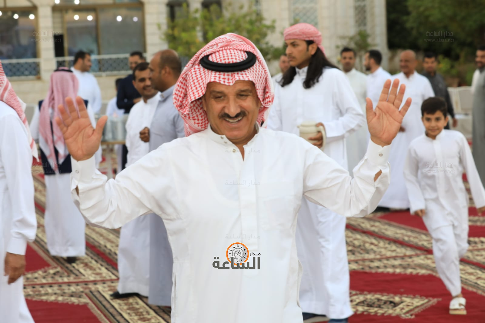 Madar Al-Saa Images 0.7926450708539937