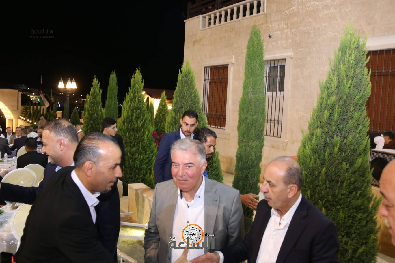 Madar Al-Saa Images 0.648912255605049