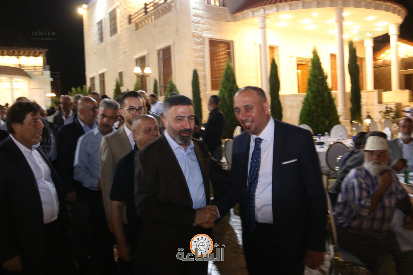 Madar Al-Saa Images 0.9192740884955237