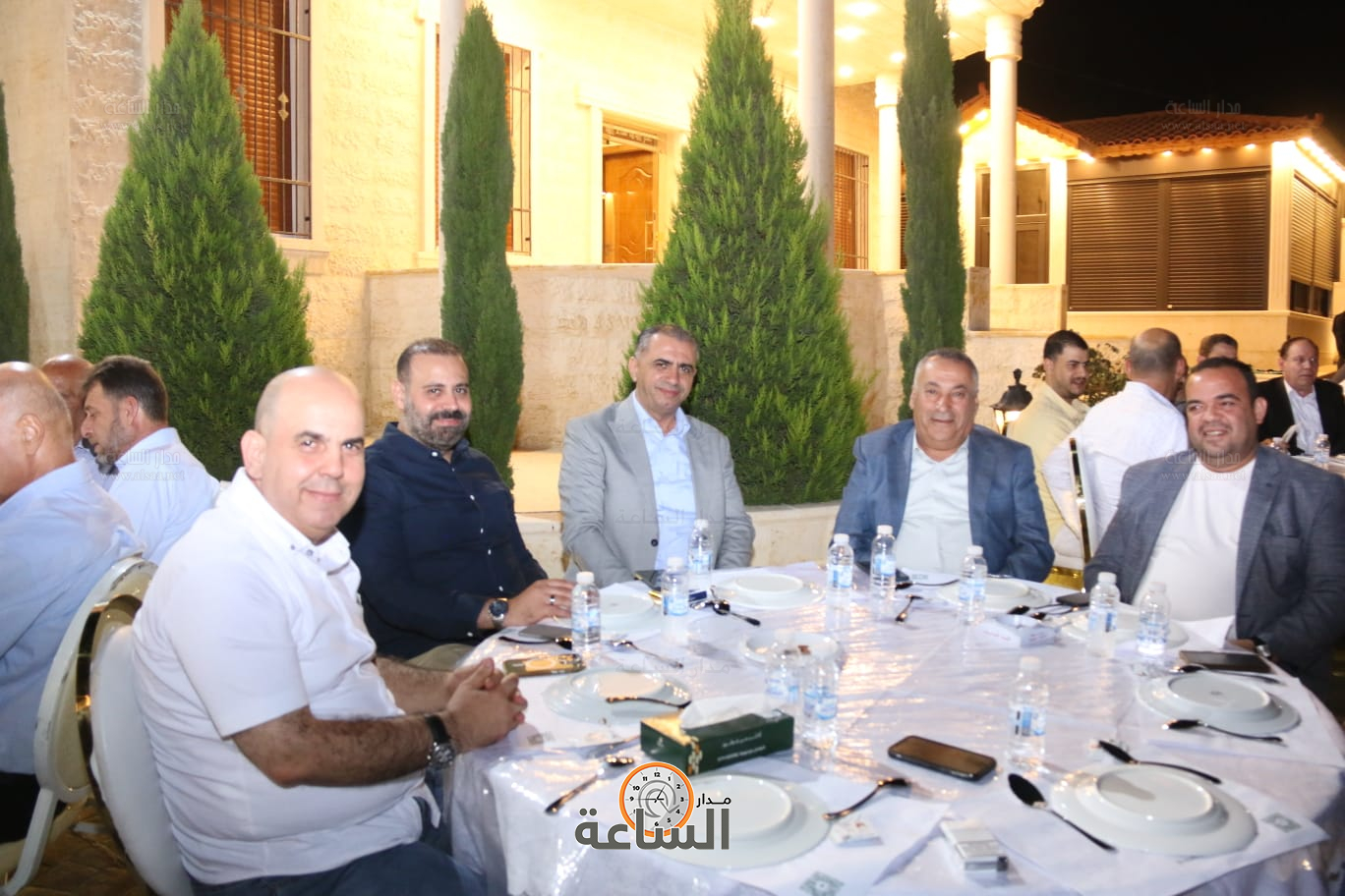 Madar Al-Saa Images 0.38251057894843976